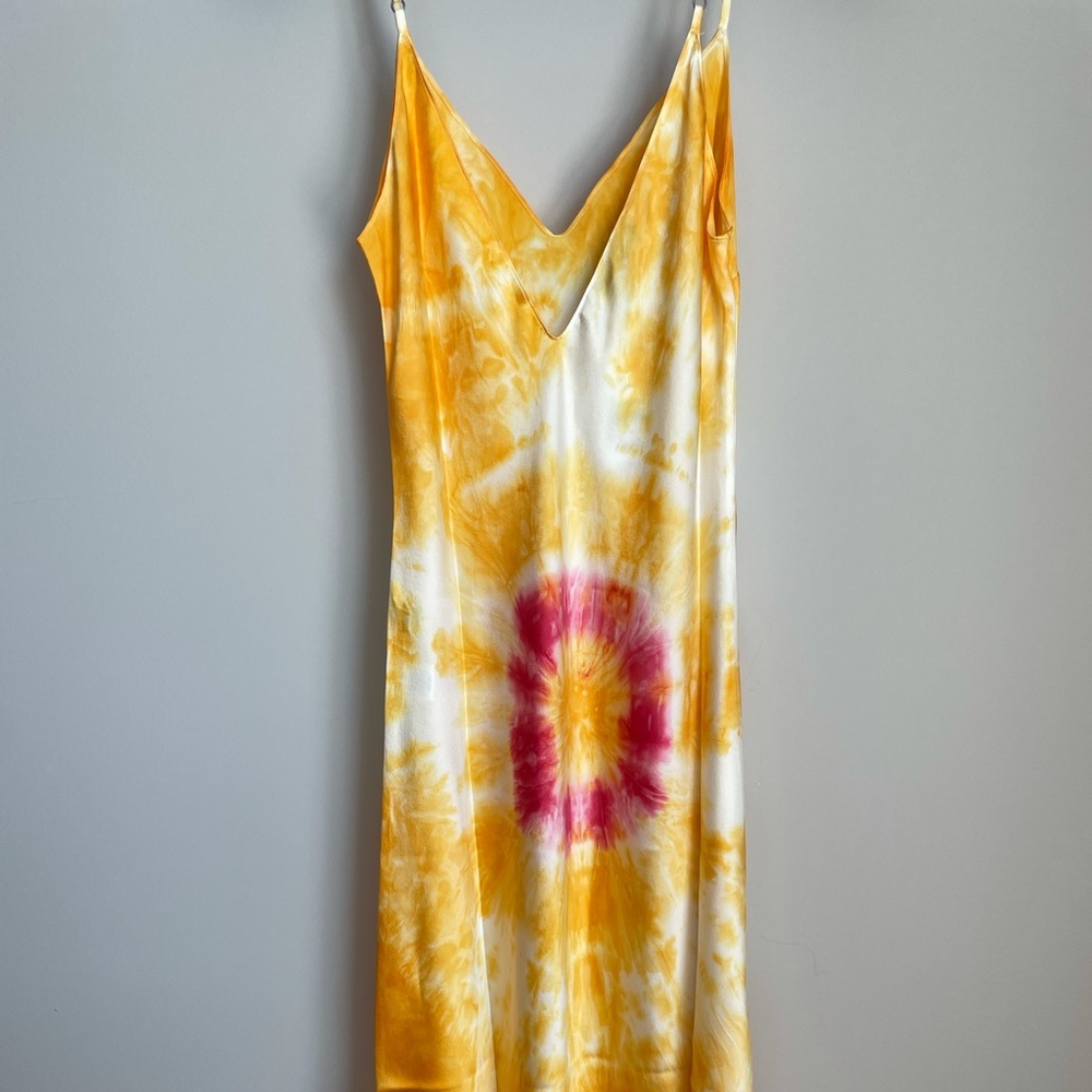 (SOLD)Dannijo Bullseye Tie-Dye Silk Midi Dress